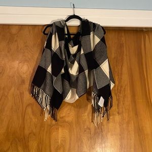 Made well Cape Scarf